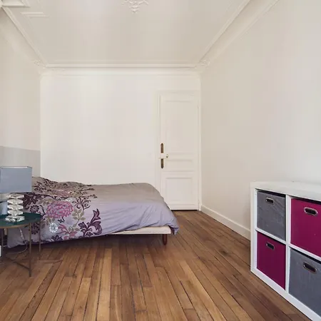 Splendid Spacious Appt Near Parc Monceau *