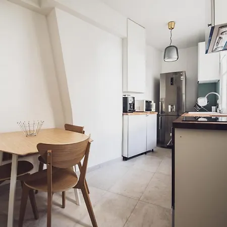 Splendid Spacious Appt Near Parc Monceau Daire Paris